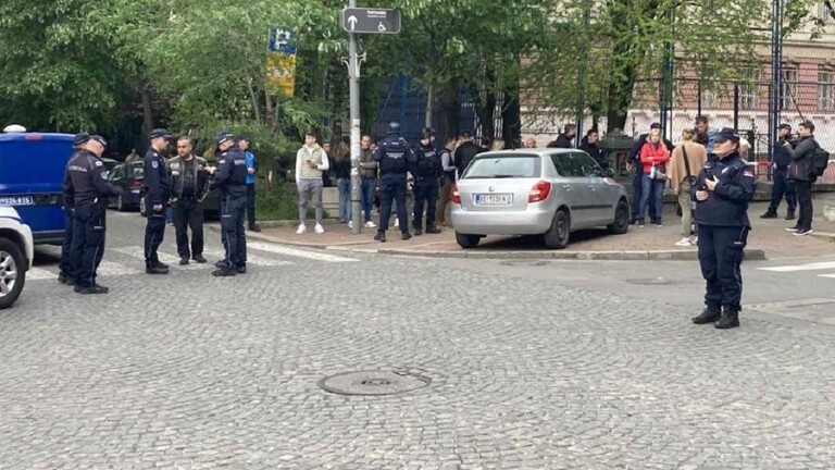 قتلى وإصابات إثر جريمة إطلاق نار بأحد المدارس في بلغراد