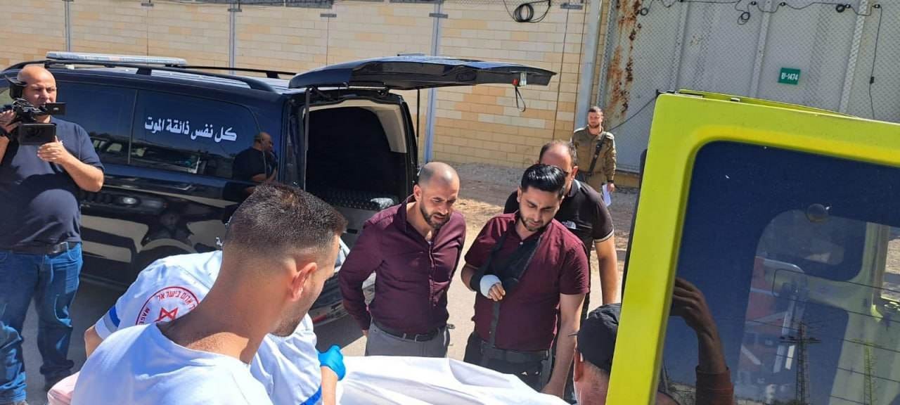 الاحتلال يسلم جثمان الشهيد عبد الكريم بديع الشيخ من قلقيلية