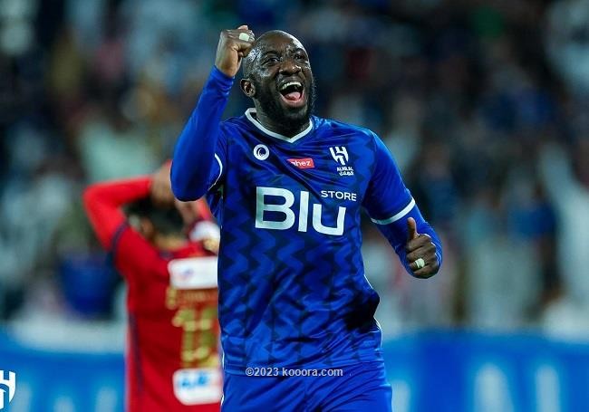 بالصور : ماريجا يقود الهلال لفوز ثمين على ضمك