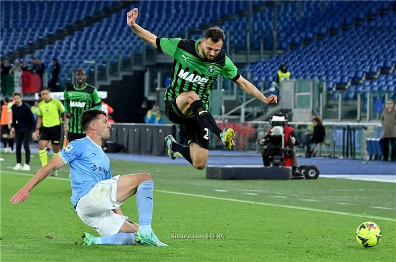 بالصور : ميلان يتعثر.. ولاتسيو يؤجل تتويج نابولي بالكالتشيو