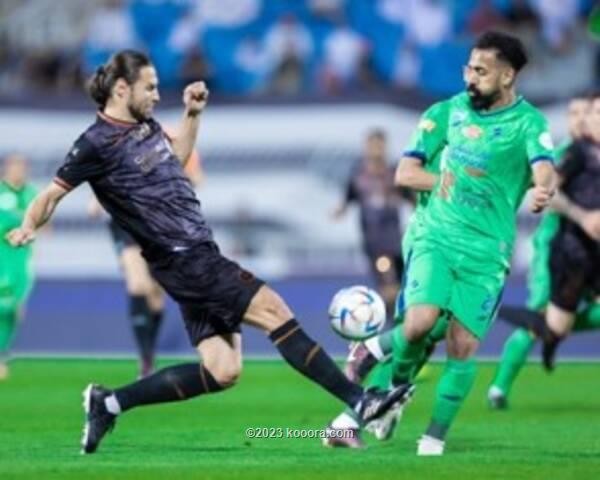 بالصور : صاروخ بانيجا يقود الشباب لتجاوز الفتح