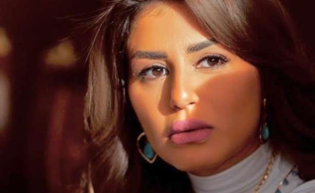 منة فضالي تكشف سر صادم: "أجهضت طفلي في الشهر الثالث"