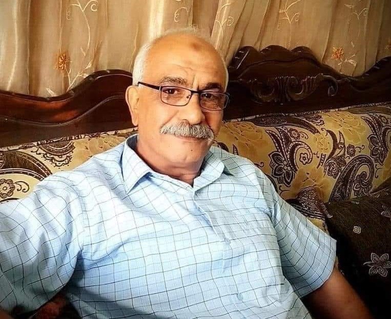 جماهير غفيرة من أهالي طولكرم يُشيعون جثمان الشهيد المُسن غازي شهاب