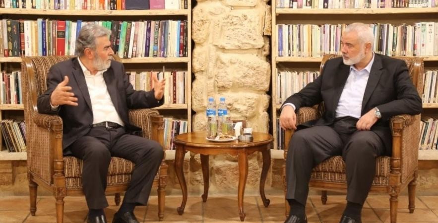 هنية يُعزي النخالة باستشهاد الأسير خضر عدنان