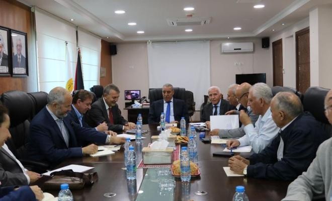 تنفيذية المنظمة تبحث أوضاع "أونروا" وخدماتها مع لازاريني والوفد المرافق له