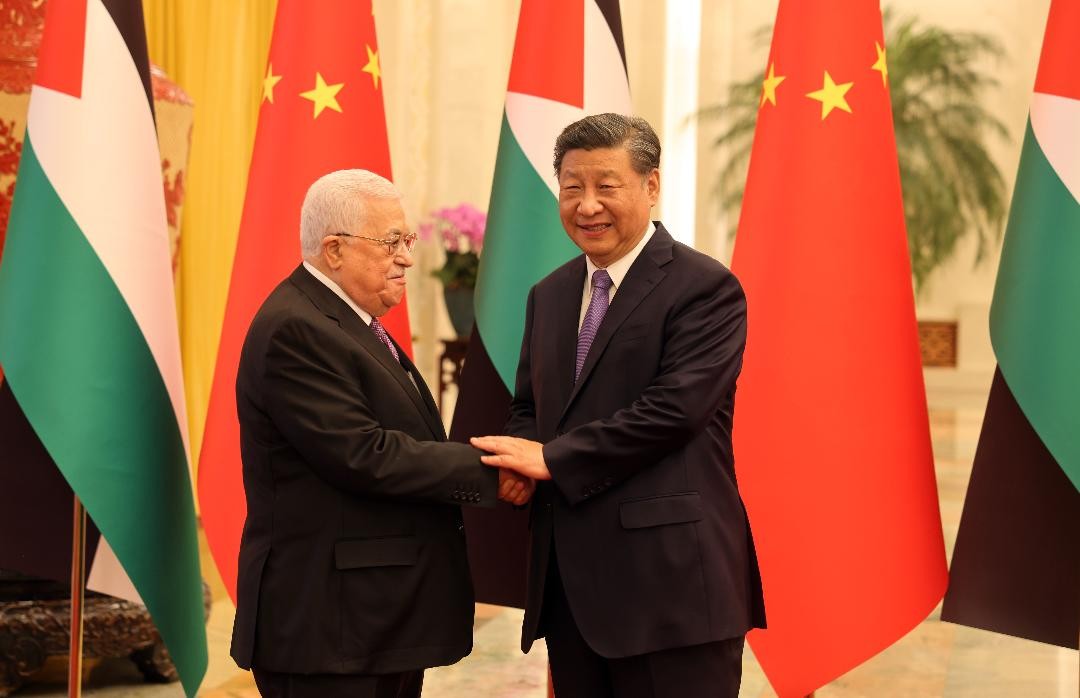 الرئيس عباس يُعرب عن تقديره لمواقف الصين في دعم فلسطين بالمحافل الدولية