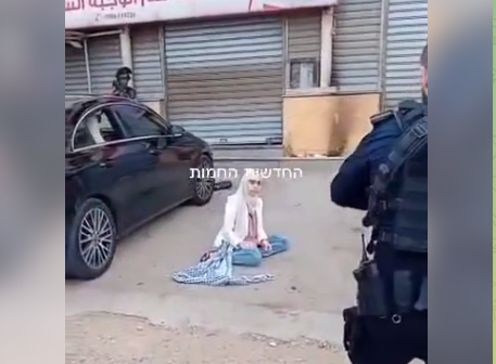 بالفيديو: الاحتلال يعتقل فتاة فلسطينية بعد التنكيل بها في حوارة