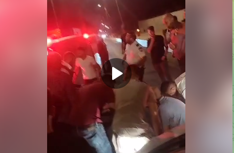 بالفيديو: إصابة شاب إثر دهسه من مستوطن شمال الخليل