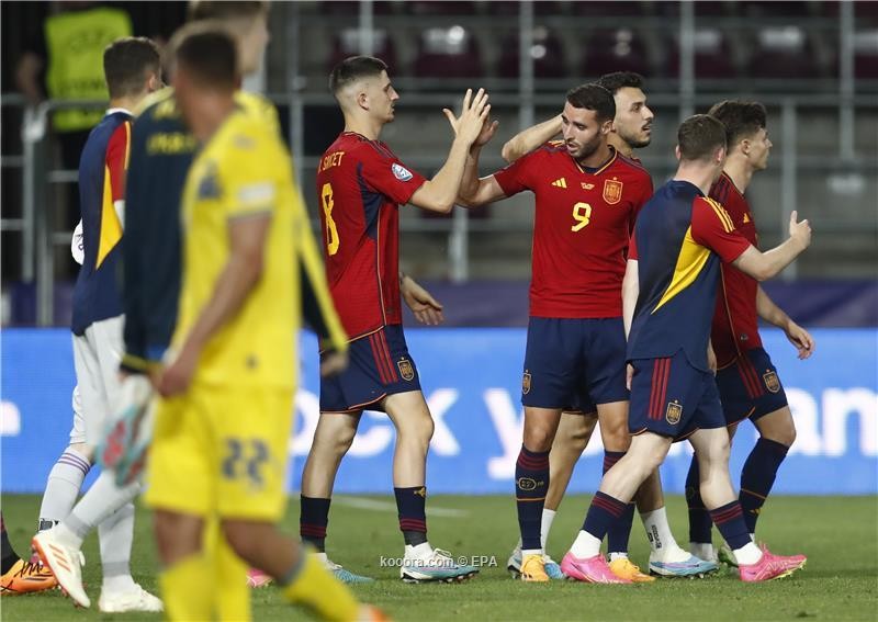 بالصور.. منتخب شباب إسبانيا يتعادل مع أوكرانيا