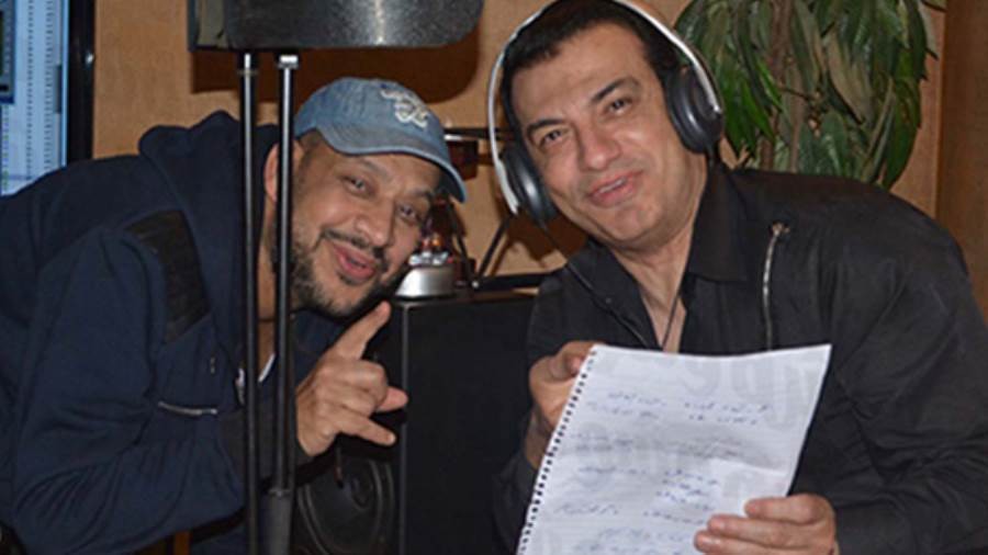 إيهاب توفيق يتعاون مع عصام كاريكا بعد غياب 11 عاما