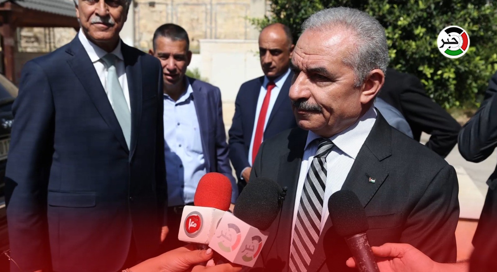 بالفيديو: رئيس الوزراء يتحدث لـ"وكالة خبر" عن امتحانات الثانوية العامة 2023