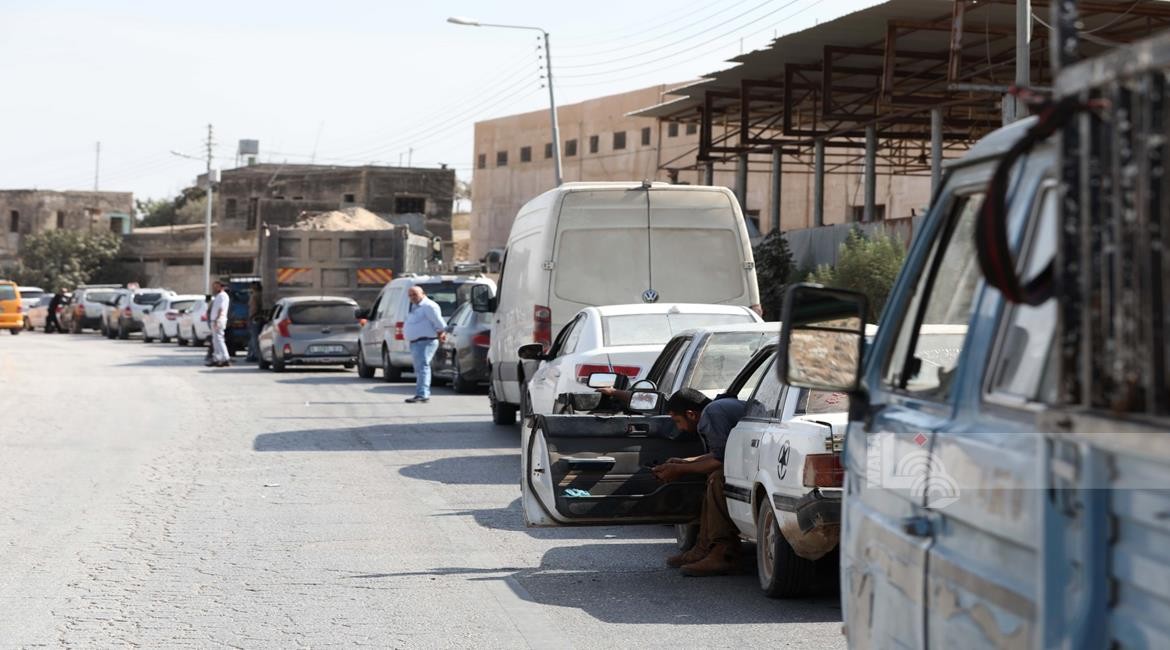الاحتلال يغلق حاجز بيت فوريك ويقتحم المنطقة الشرقية في نابلس