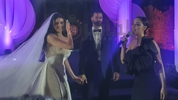 بسمة بوسيل تعود للغناء من جديد في حفل زفاف ميرنا نور الدين