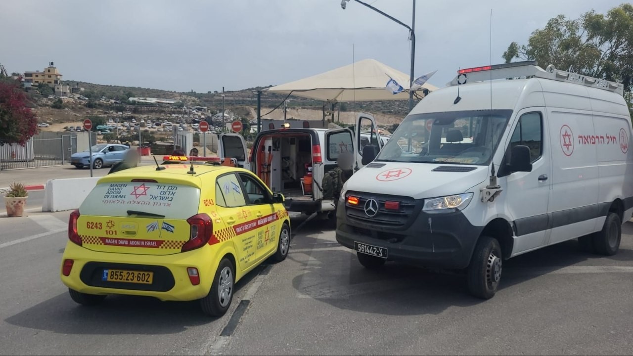 إصابة 5 مستوطنين جراء عملية إطلاق نار وقعت قرب جنين