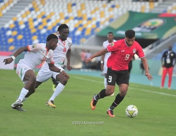 بالصور : 5 كرات في العارضة .. منتخب مصر الأولمبي يتعادل مع النيجر سلبيا