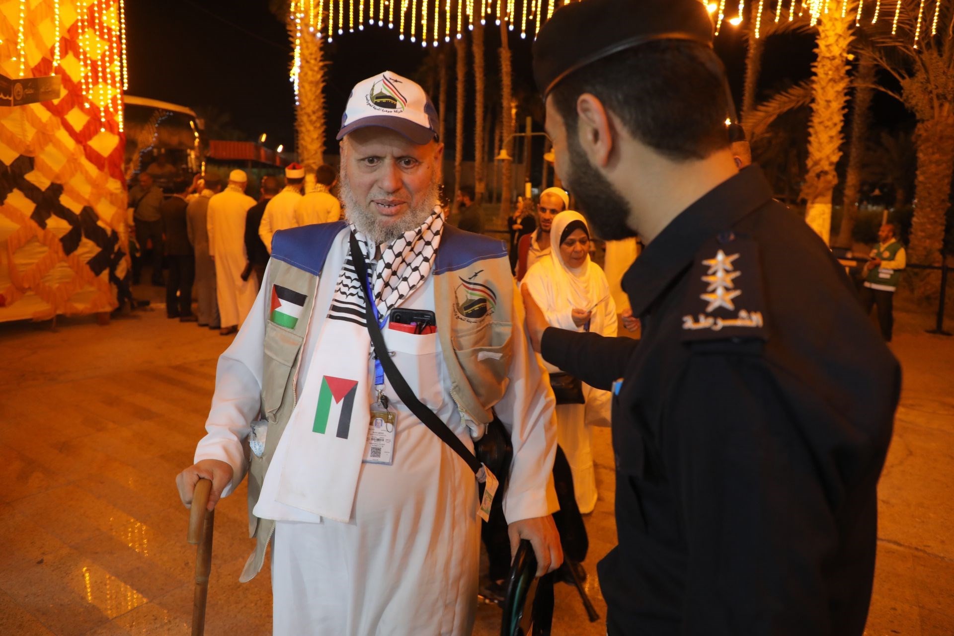 أطقم المعابر تُسهل وصول الفوج الثالث من حجاج قطاع غزة