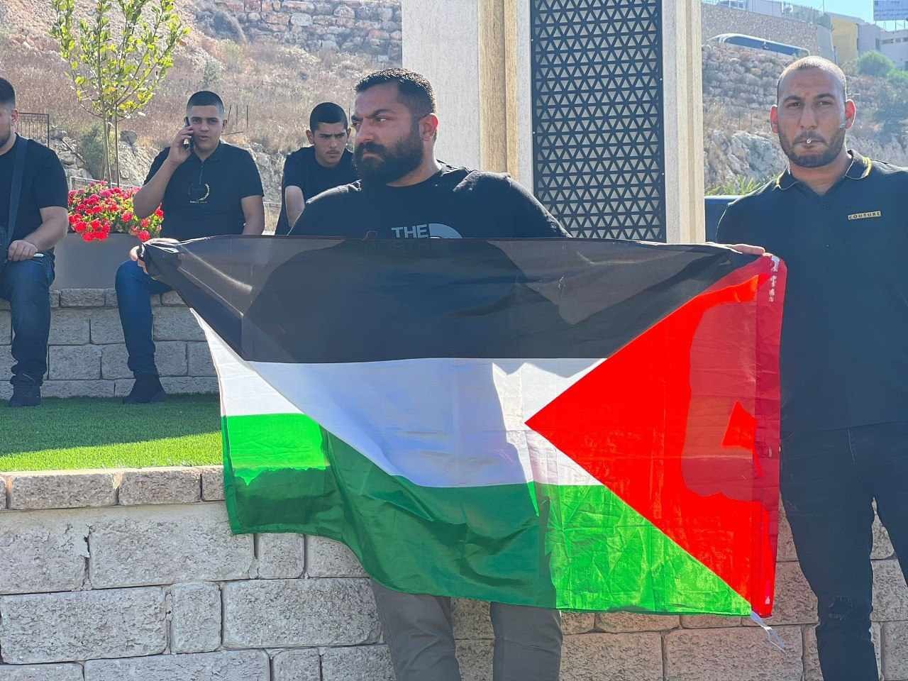 وقفة احتجاجية في أم الفحم ضد زيارة هرتسوغ