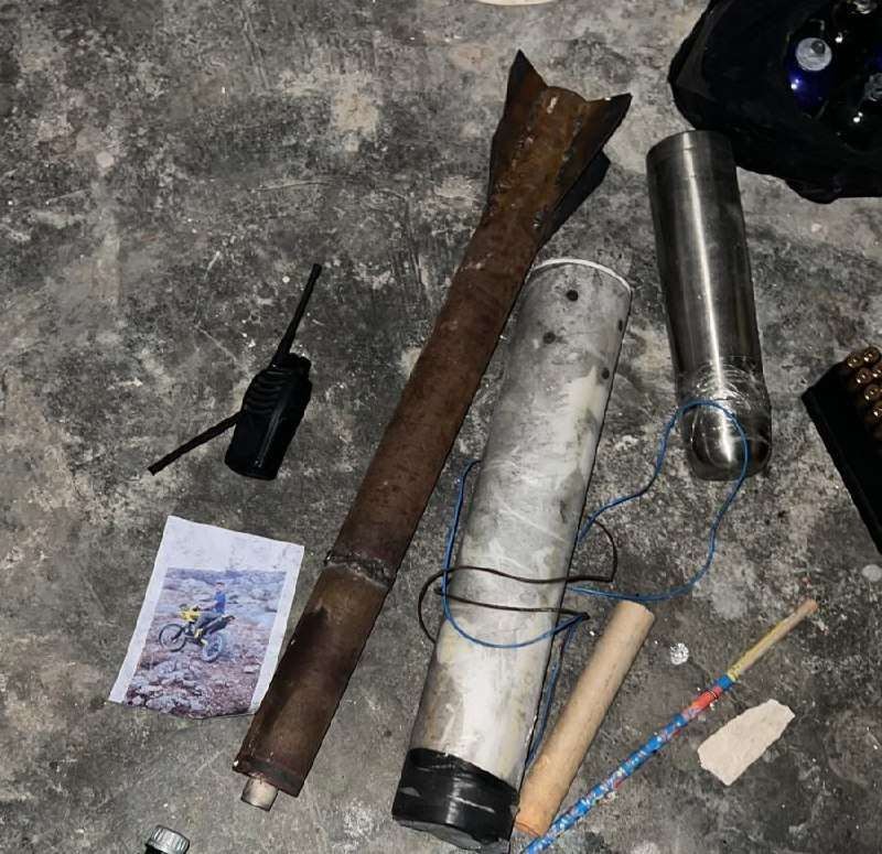 الاحتلال يزعم عثوره على معامل لتصنيع وتخزين الصواريخ والعبوات الناسفة في جنين