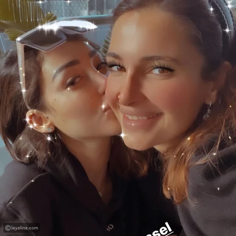 تعاون جديد بين بسمة بوسيل وشام الذهبي في عالم الجمال