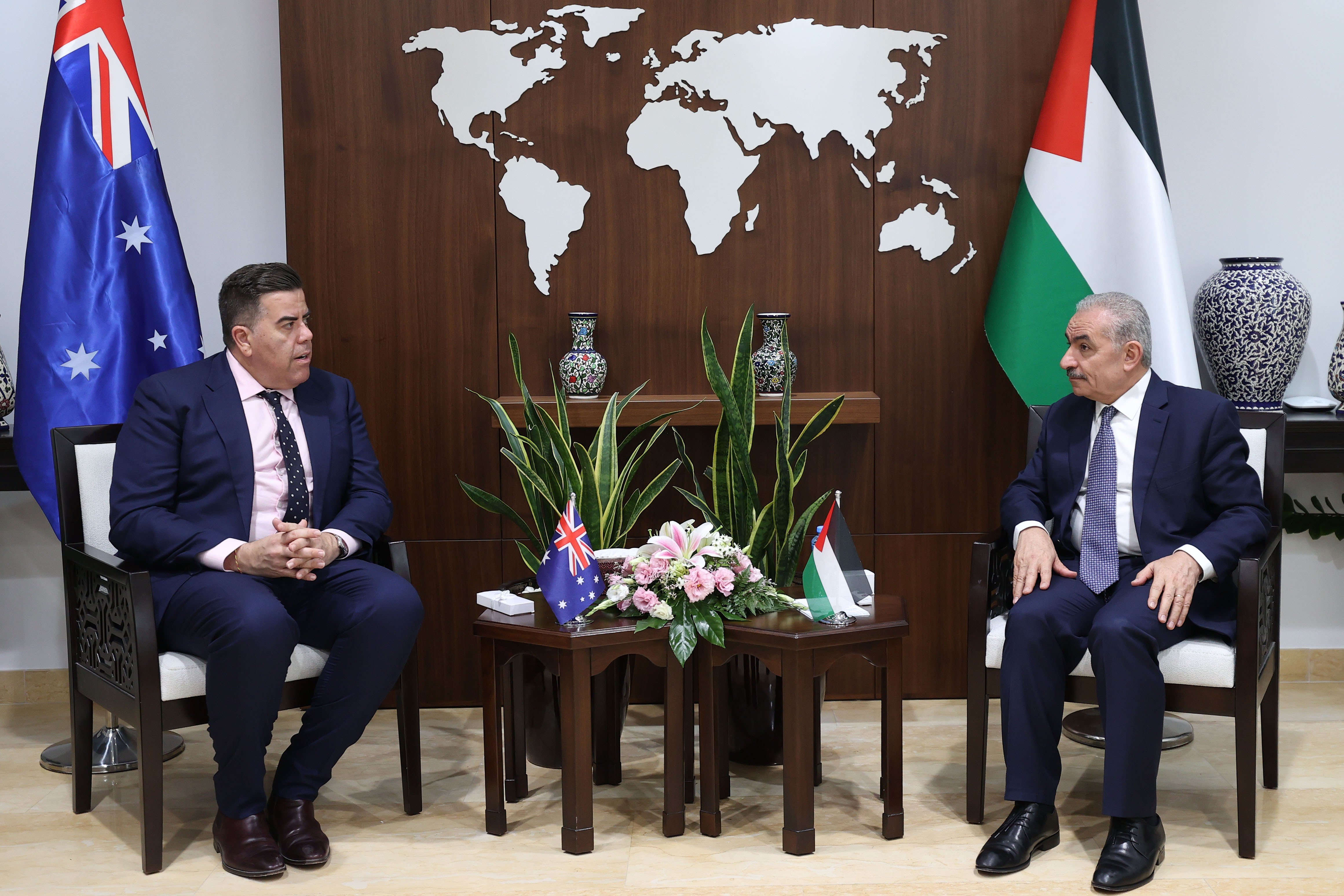 رئيس الوزراء يدعو استراليا إلى الاعتراف بدولة فلسطين