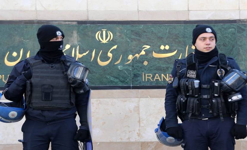 الأمن الإيراني يعتقل خلية إرهابية صهيونية خططت لأعمال تخريبية