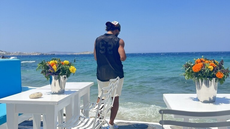 ليفربول يعلق على صورة مشتركة لمحمد صلاح مع محمد رمضان