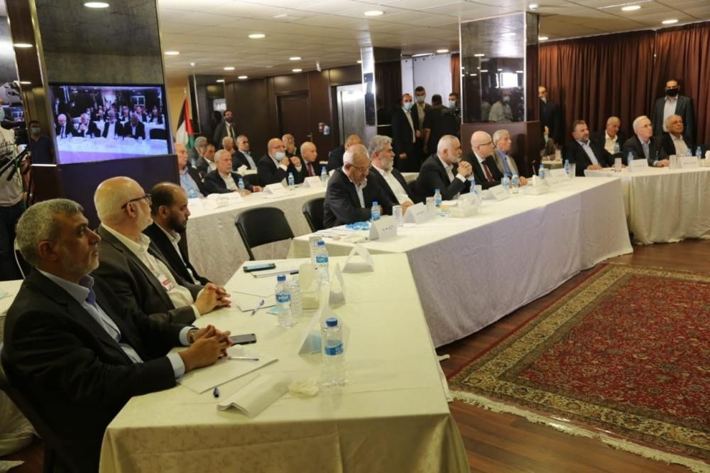 سينعقد في القاهرة.. "لجنة متابعة القوى" ترحب بالاجتماع المرتقب للفصائل