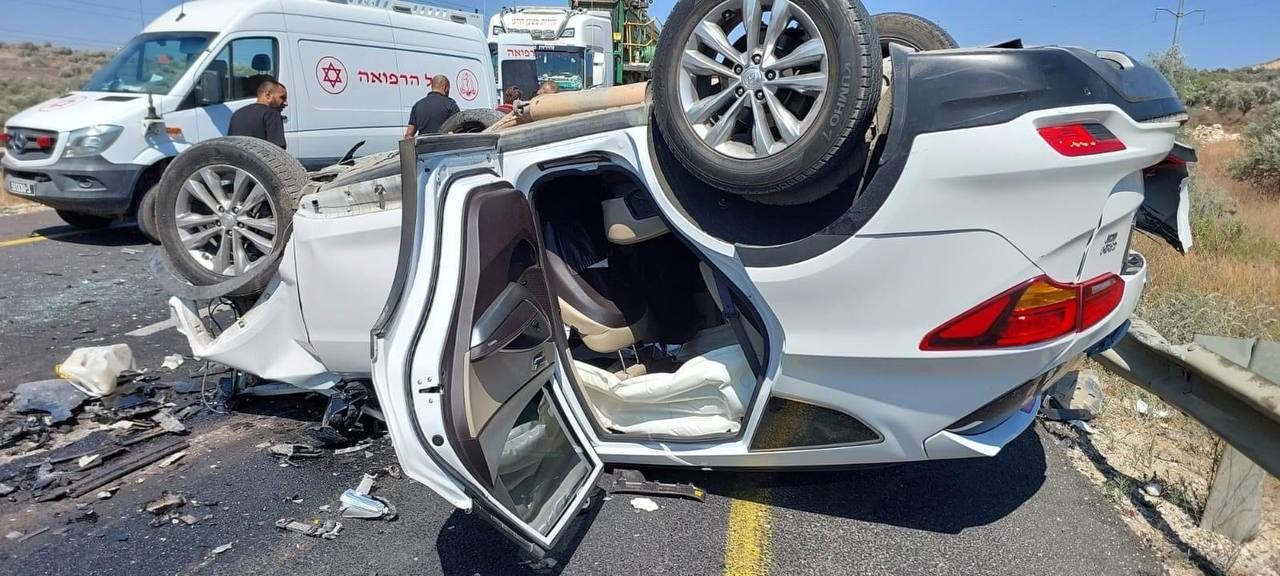 مصرع شاب وإصابة آخر بجروحٍ خطيرة إثر حادث سير ذاتي في أريحا