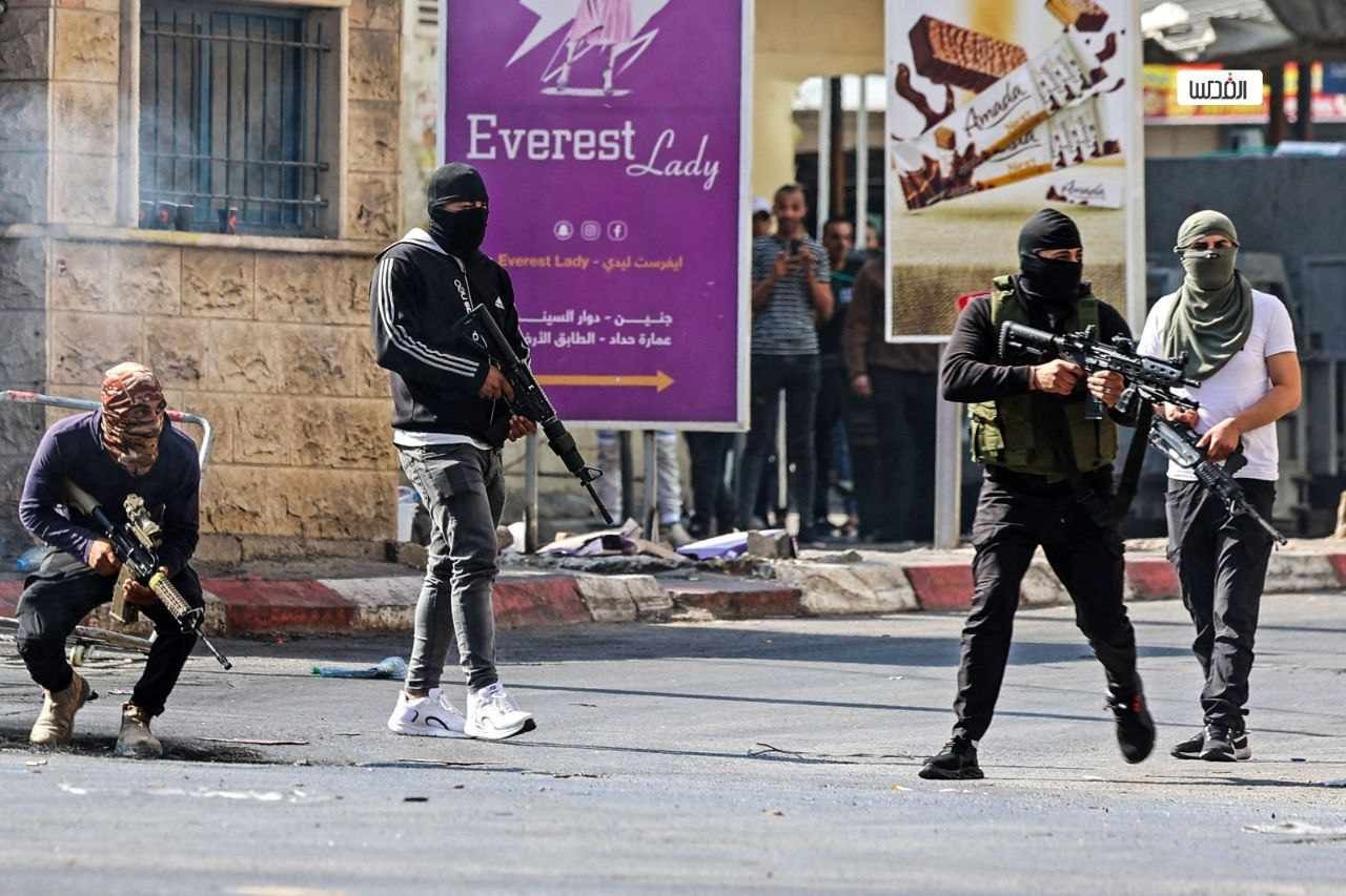 النائب حويل يُوجه رسالة لأفراد الأجهزة الأمنية بالضفة المحتلة!