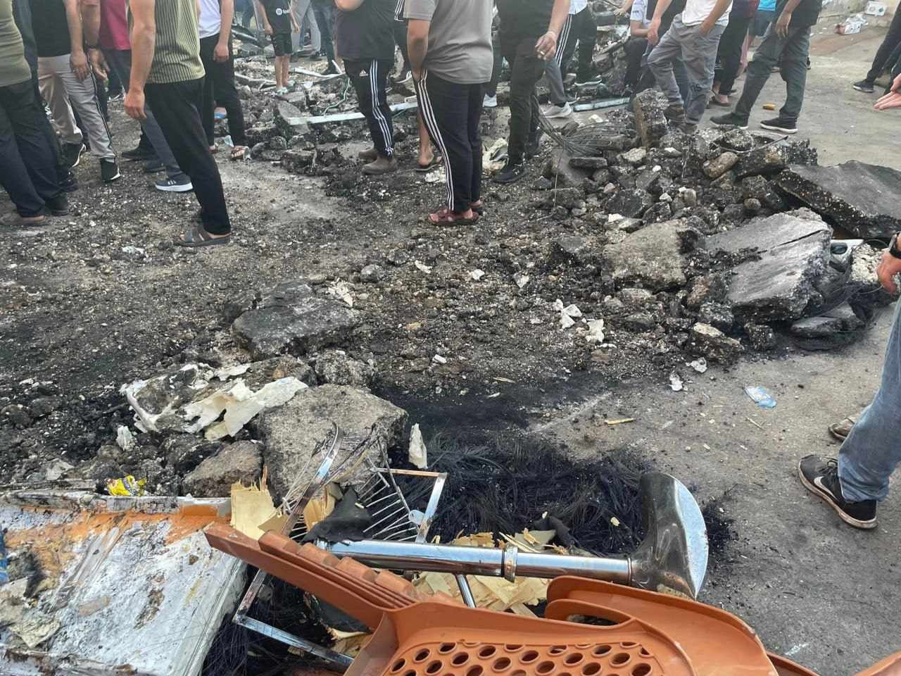 الاحتلال يُحدث أضرارًا في البنية التحتية والممتلكات بمخيم نور شمس ويُحاصر منزلًا في عسكر