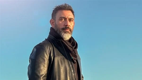 عمرو مصطفى يكشف تفاصيل تصريحه "أنا اللي دخلت الجيتار مصر"