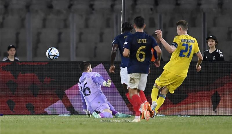 بالصور : أوكرانيا تقلب الطاولة على فرنسا وتبلغ نصف نهائي أمم أوروبا للشباب
