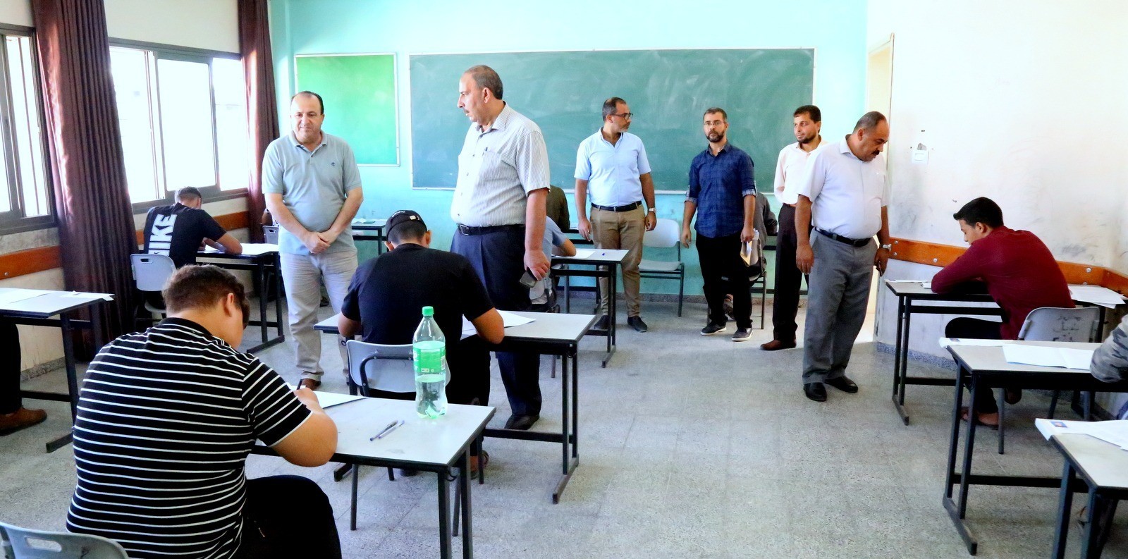 التعليم تبدأ بعقد امتحانات الثانوية العامة الدورة الثانية