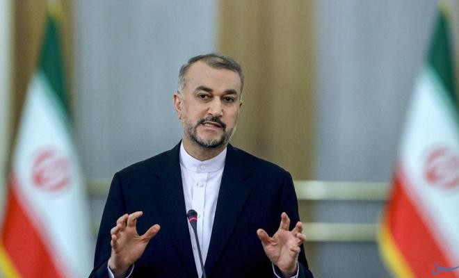 في اجتماعٍ مغلق 