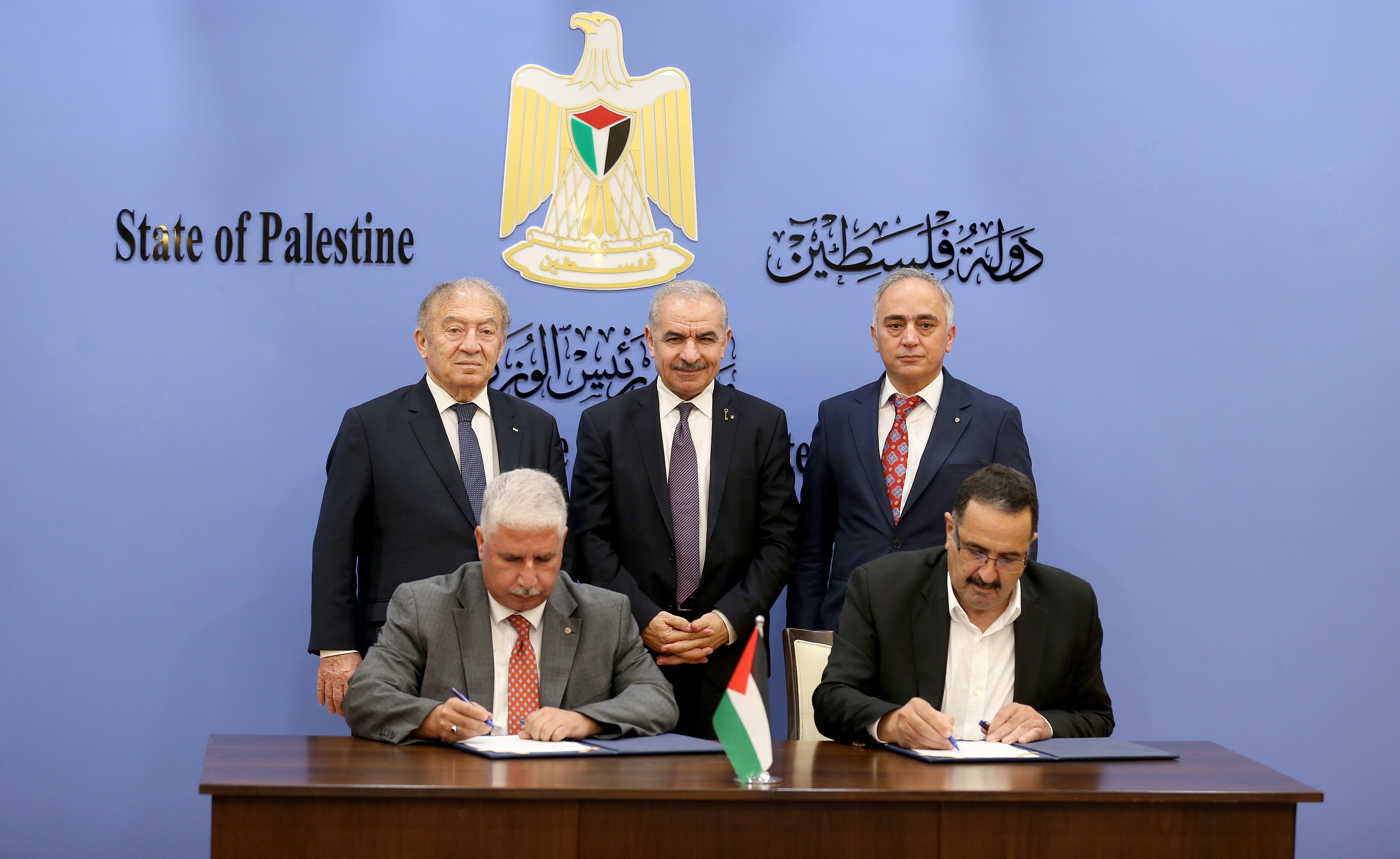 رام الله: الحكومة تُوقع اتفاقية بتكلفة 80 مليون دولار لتوليد الكهرباء