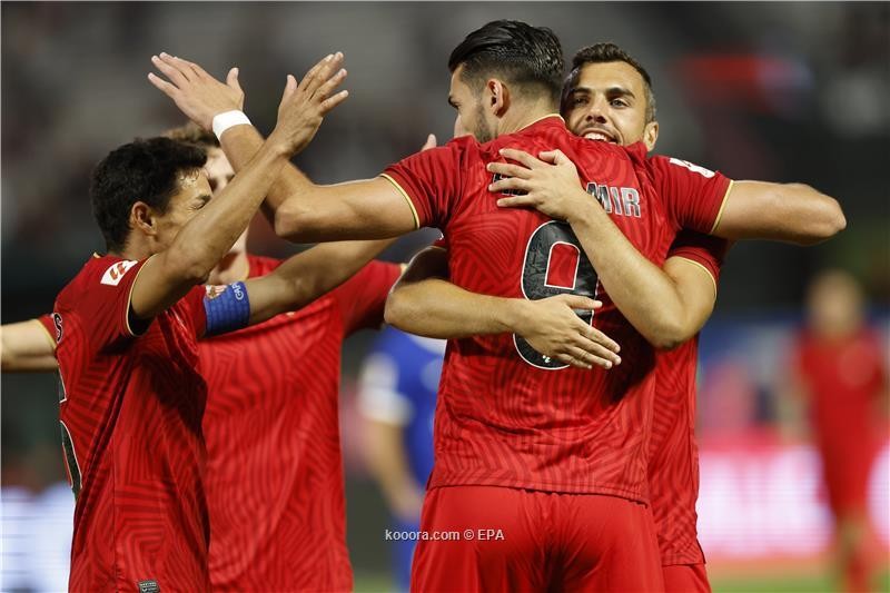 صور : أتلتيكو مدريد وإشبيلية يتعادلان وديا في أمريكا