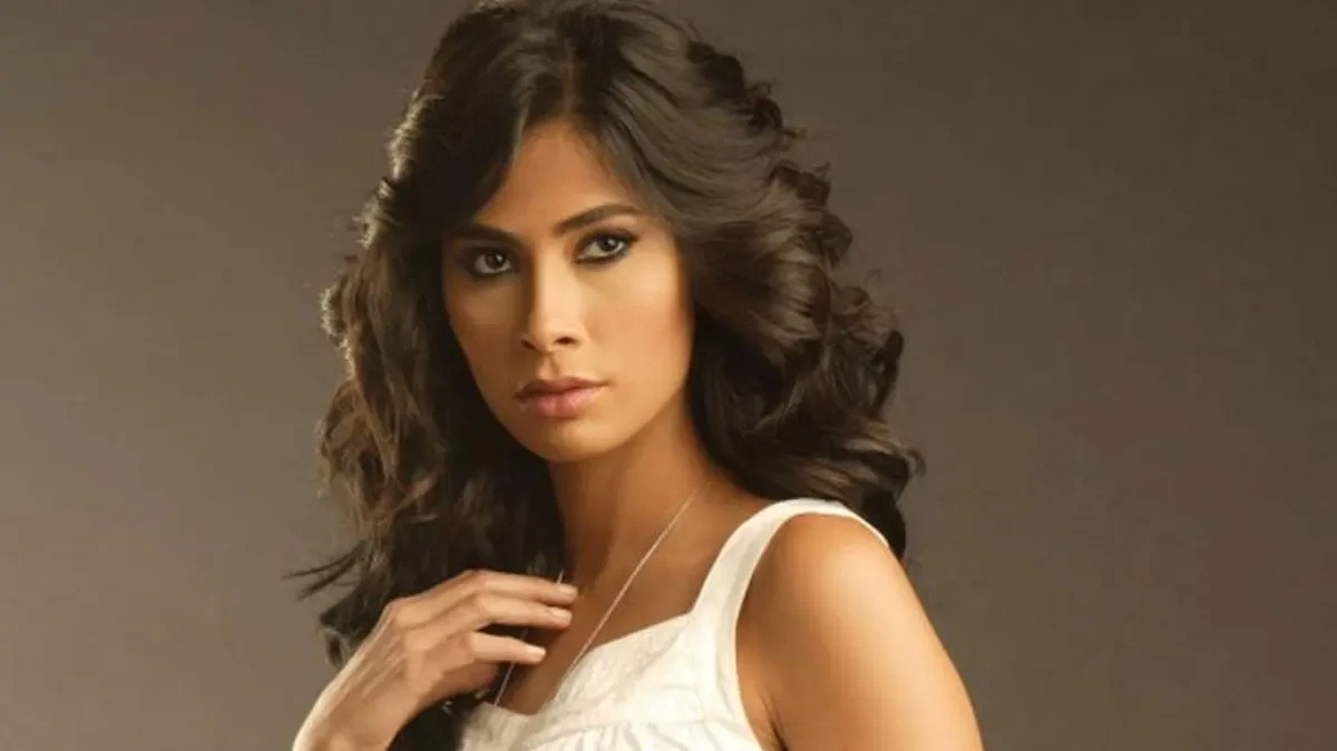 شاهد: روبي حسناء و جريئة على طريقة "باربي"