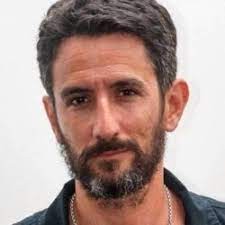 هارتس : يستحمّون بينما تحترق إسرائيل