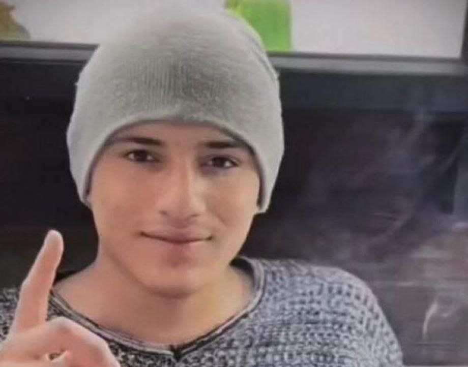 أهالي بلدة الزبابدة في جنين يُشيعون جثمان الشهيد عثمان أبو خرج