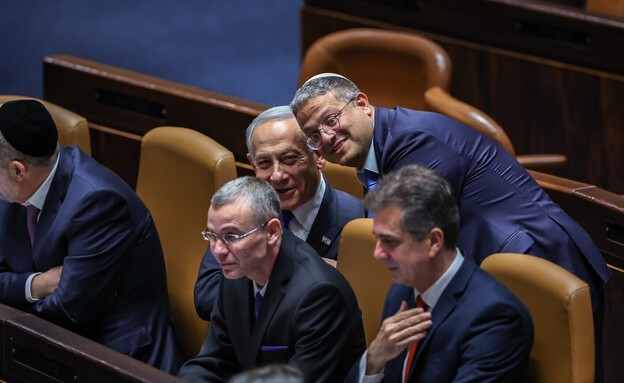 تحليل: بعد فشلها الأمني في الضفة.. هل اقترب موعد سقوط حكومة نتنياهو؟