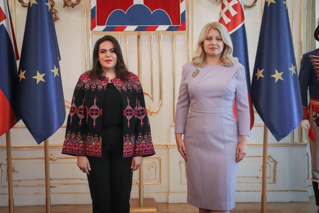 سفيرة فلسطين لدى سلوفاكيا تُقدم أوراق اعتمادها سفيرة مفوضة فوق العادة