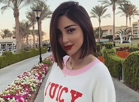 بسمة بوسيل من داخل الاستوديو لتسجيل أغنية جديدة