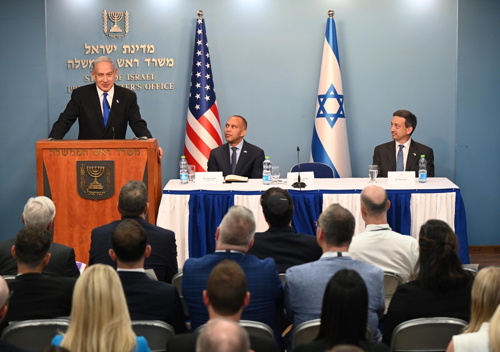 نتنياهو يبحث الملف الإيراني مع وفد من الكونغرس الأمريكي