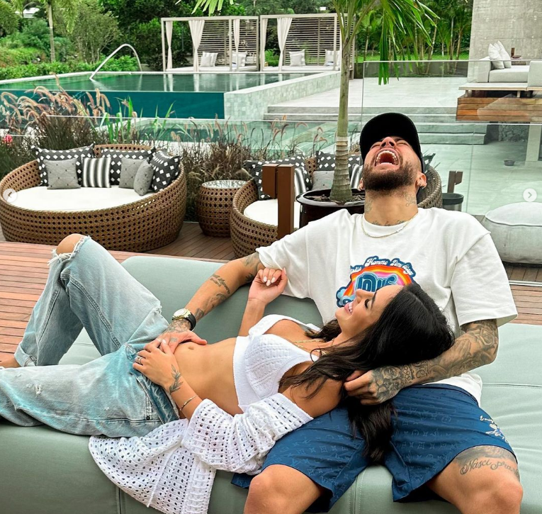 بالصور : طلبات " مجنونة" لنيمار قبل التوقيع مع الهلال السعودي