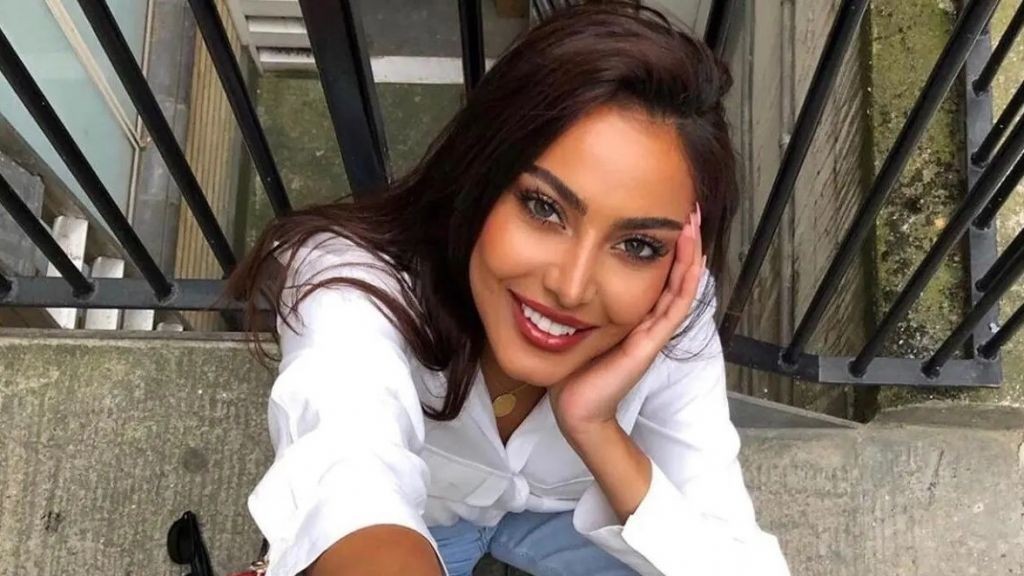 بعد دخولها السجن.. فاطمة المؤمن تثير الجدل عبر "سناب شات"