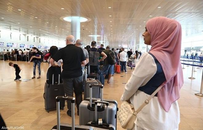 سفراء عدة دول يطالبون "إسرائيل" بالسماح للفلسطينيين بالدخول إليها