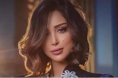 بسمة بوسيل توجّه رسائل دعم لأهلها في المغرب عقب الزلزال المدمّر