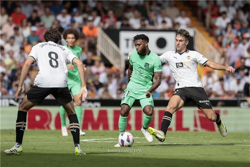 بالصور.. فالنسيا يكتسح أتلتيكو مدريد