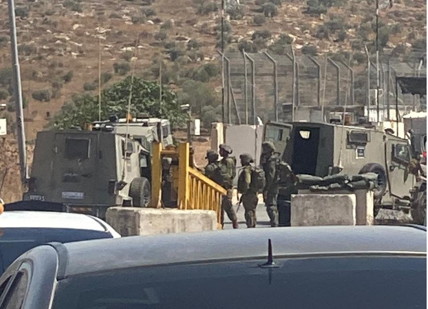 بالصور: الاحتلال يزعم محاولة مركبة فلسطينية تنفيذ عملية دهس في نابلس