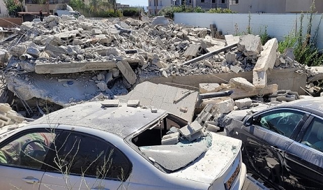 الاحتلال يهدم منزلًا قيد الإنشاء في الطيرة